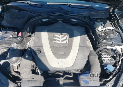 2010 Mercedes-Benz E 350 4Matic из США, поврежденный, VIN WDDHF8HBXAA253124